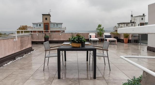 La Terrazza Apartment Castelletto sopra Ticino Luaran gambar